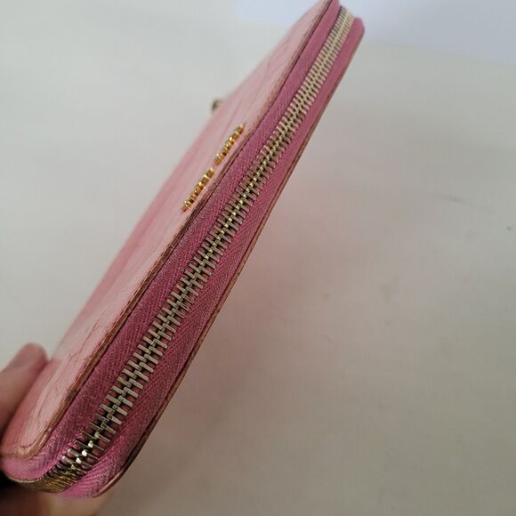 MIU MIU Croc Embossed Pink Leather Zip Around Wallet Clutch Continental Large - Picture 3 of 11